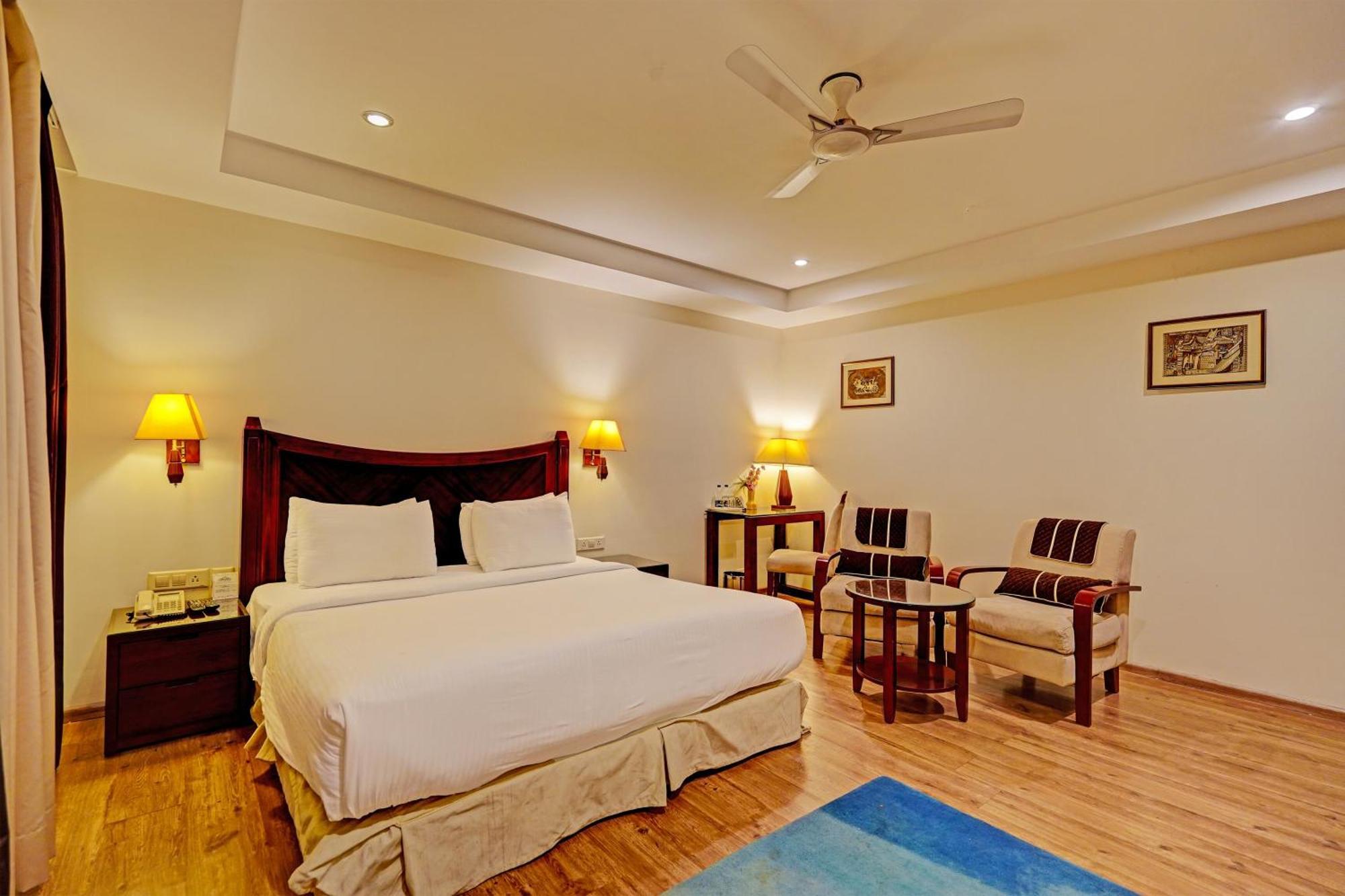 Hotel Grand Aerotech Yeni Delhi Dış mekan fotoğraf