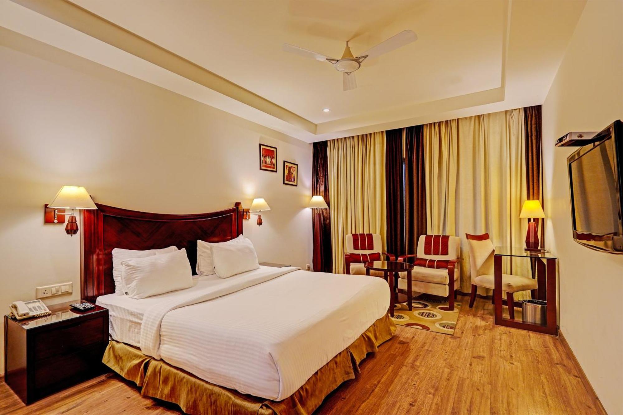 Hotel Grand Aerotech Yeni Delhi Dış mekan fotoğraf