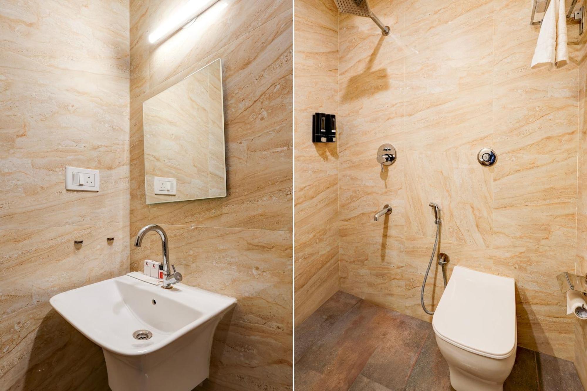 Hotel Grand Aerotech Yeni Delhi Dış mekan fotoğraf
